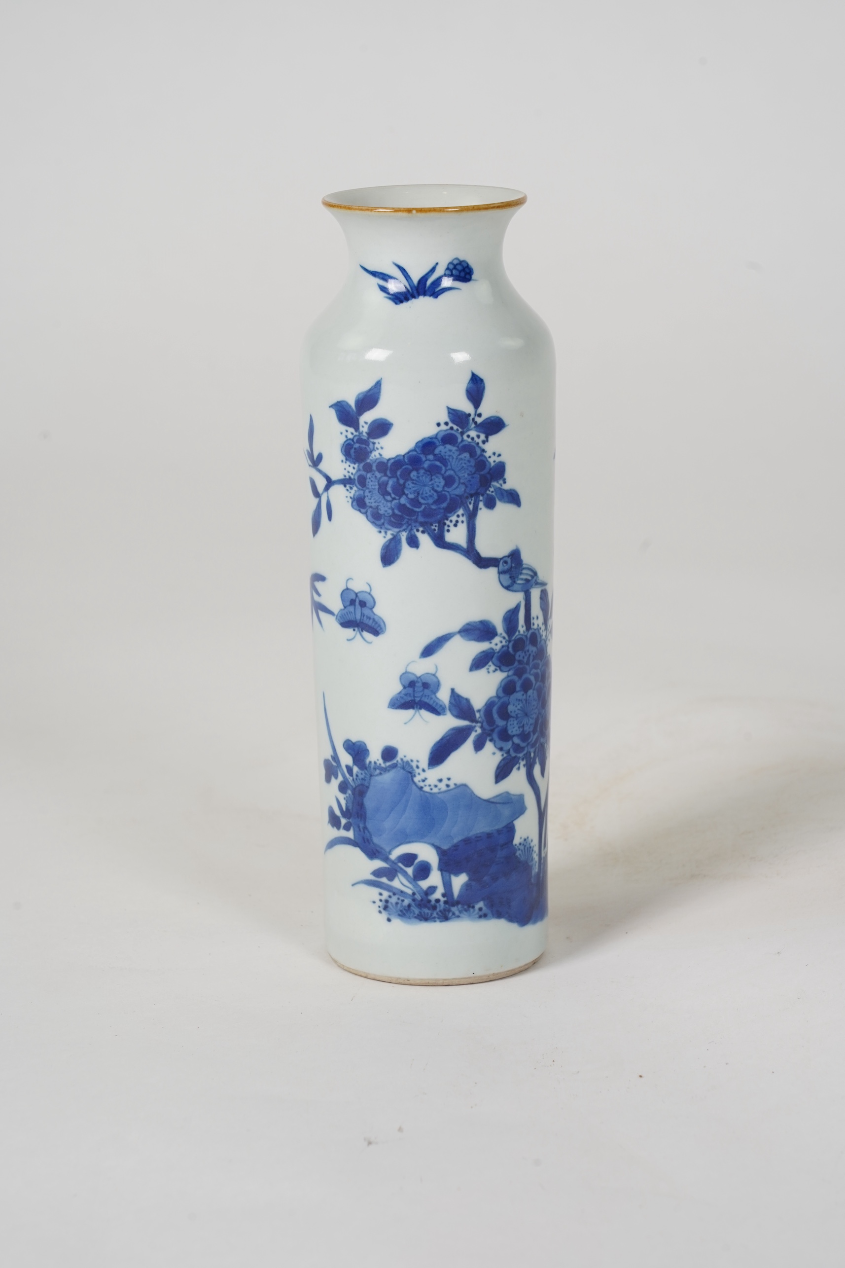 A small Chinese blue and white sleeve vase, Kangxi style